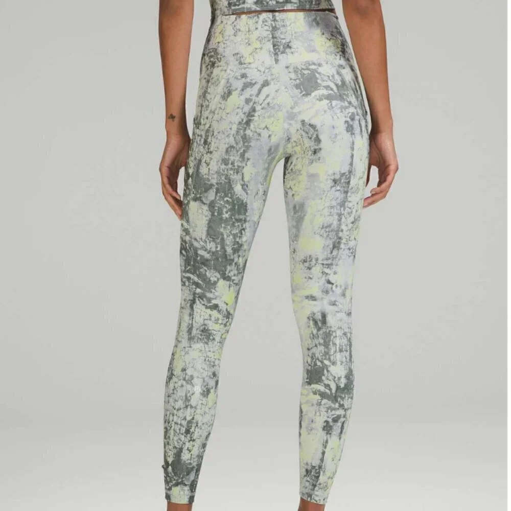 Lululemon Wunder Train High-Rise Tight with Pockets 25